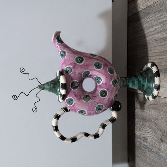 Pottery teapot - Picture 6 of 6